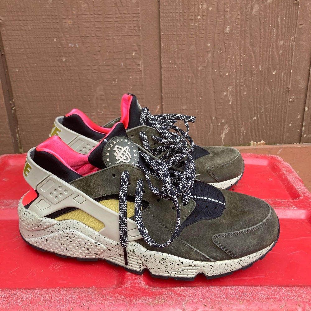 Air Huarache Premium Desert Moss